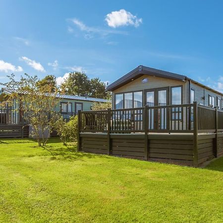 Docker Holiday Park Hotell Carnforth Exteriör bild