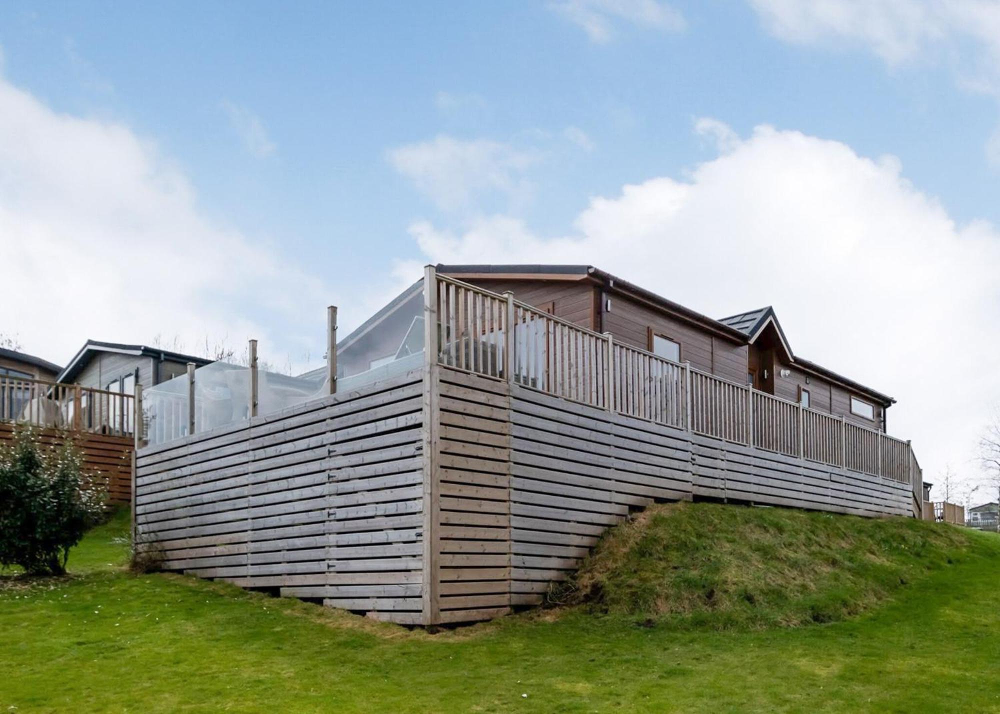 Docker Holiday Park Hotell Carnforth Exteriör bild